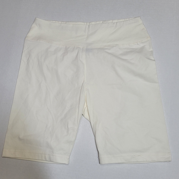 SPIRIT athletic shorts Ecru size Small NWOT - Picture 2 of 10